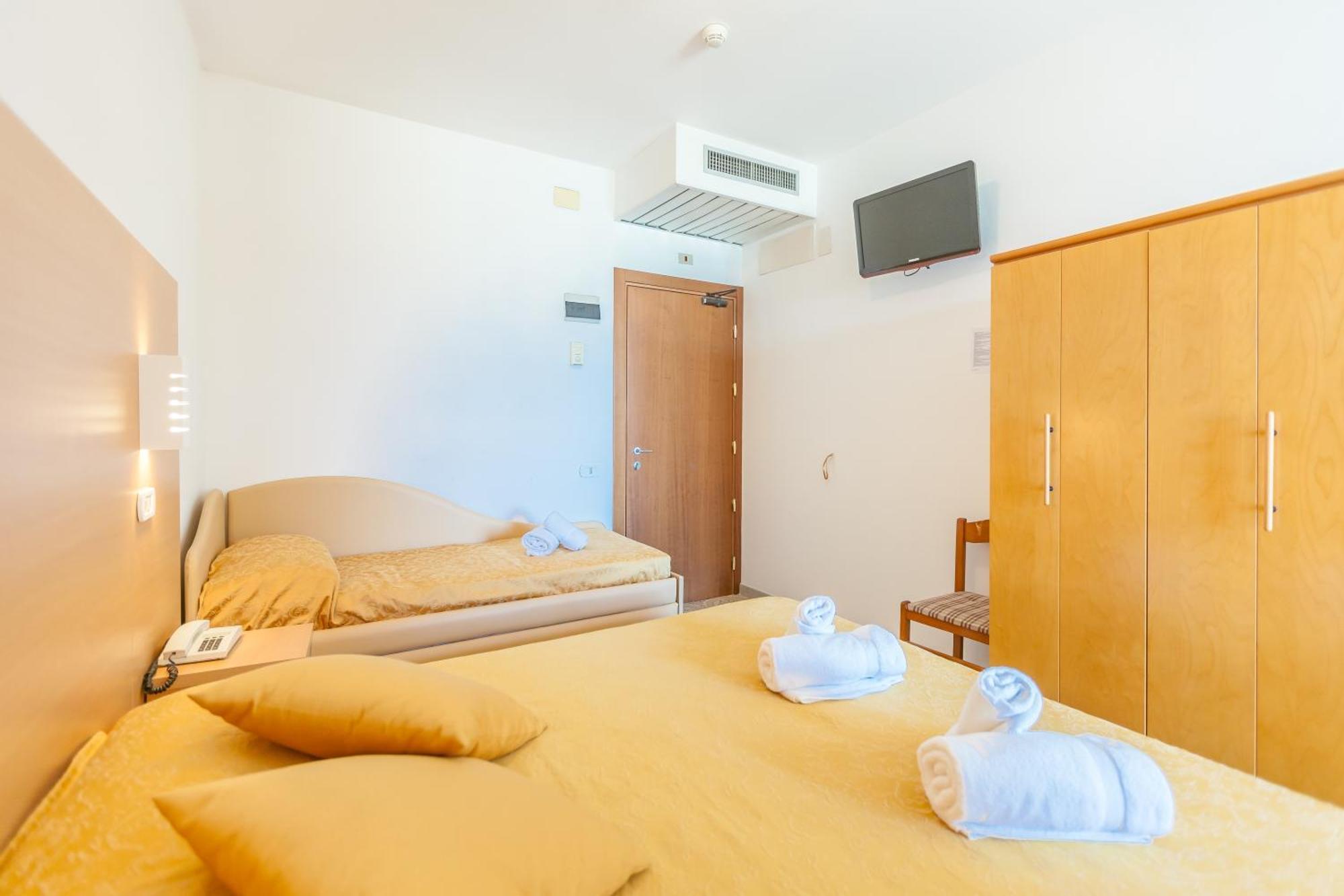 Hotel Patrizia ريتشيوني المظهر الخارجي الصورة